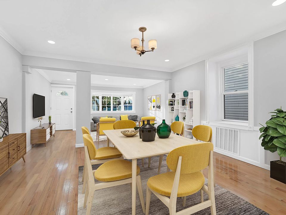 1st image of 3171 Fairmount Ave
