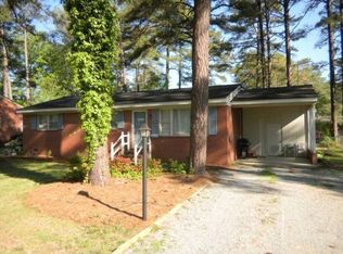 2804 Amherst Rd, Rocky Mount, NC 27804