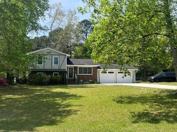 311 N Gaylee Lake Dr, Wendell, NC 27591