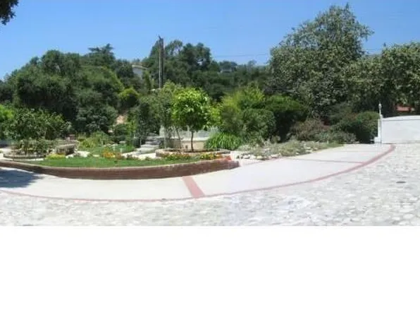 18 Woodlyn Ln, Bradbury, CA 91008