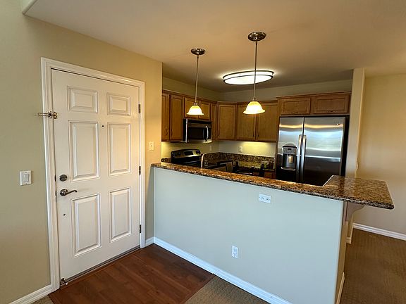 4th image of 5252 Balboa Arms Dr Unit 278