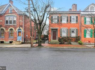 136 W Pomfret St, Carlisle, PA 17013