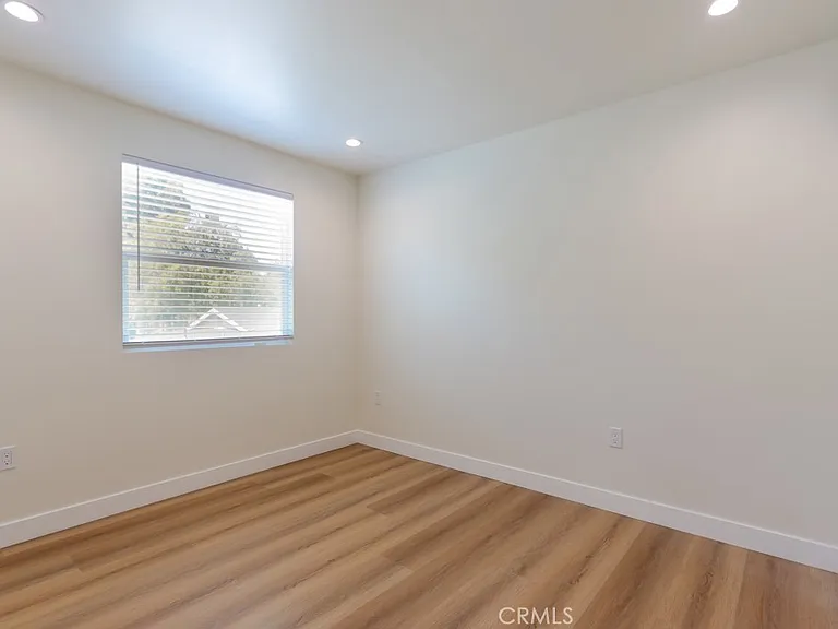 5221 E Willow #A — Photo 17