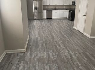 703 N Point Blvd #C, Baltimore, MD 21224