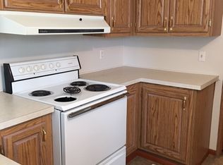 3277 Rainbow Loop #14, Hubbard, OR 97032