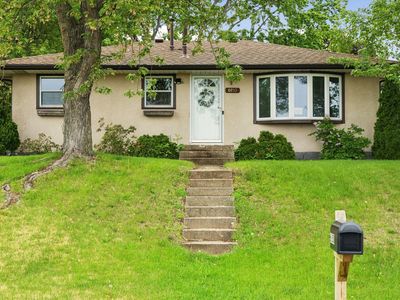 6150 Zealand Ave N, New Hope, MN, 55428