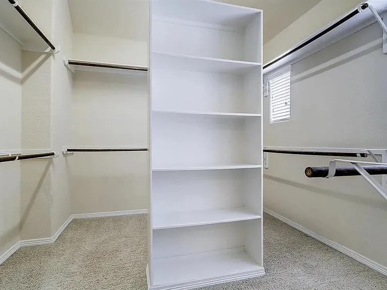 5505 Zoemark Ln — Photo 16
