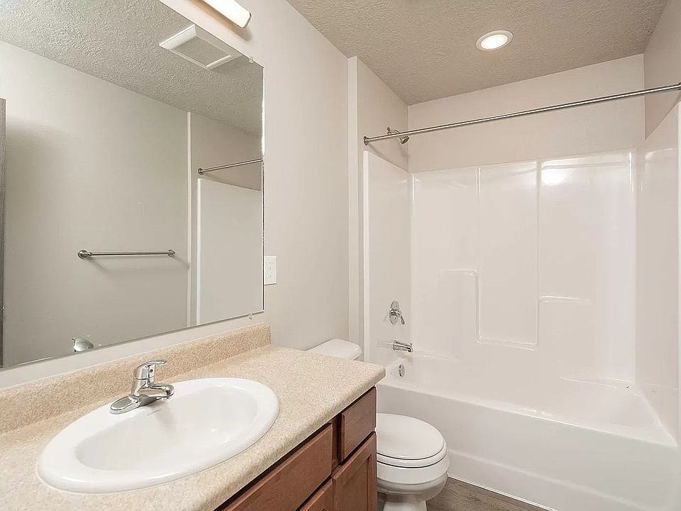 FULL BATH