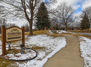 4215 N 100th St UNIT 142, Milwaukee, WI 53222
