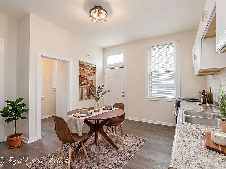 2228 Reading Rd #1 — Photo 9