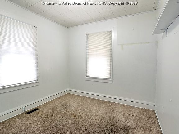5th image of 238 11th Ave