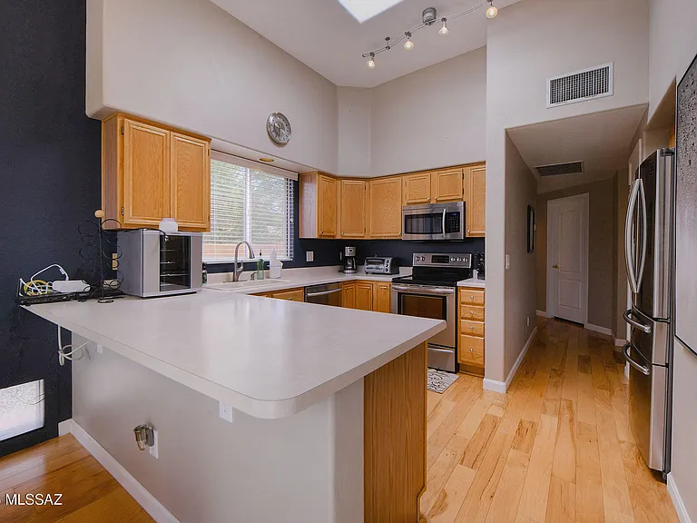 11979 N Labyrinth Dr — Photo 7