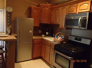 1215 N 4th St #2F, Philadelphia, PA