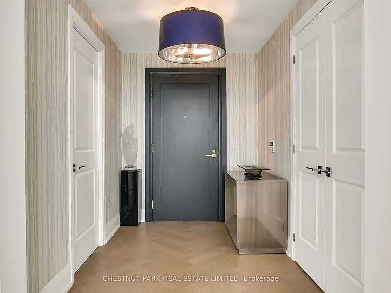 1700 Avenue Rd #Penthouse 706 — Photo 5