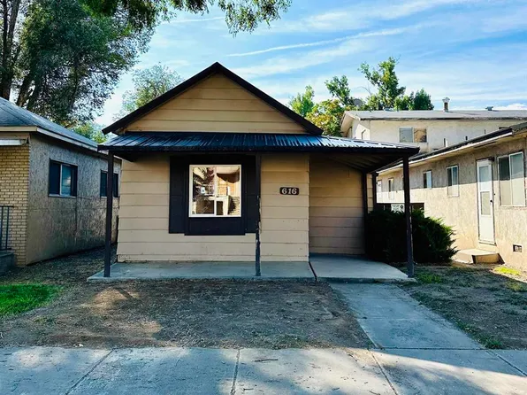 616 s 1st Street, Montrose, CO 81401