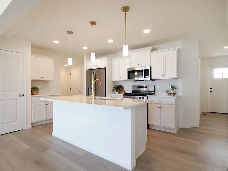 155 Bristlewood Ln — Photo 5