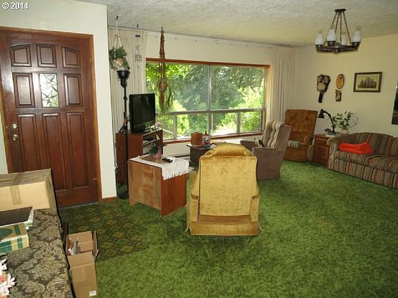 2nd image of 1518 NE 339th St