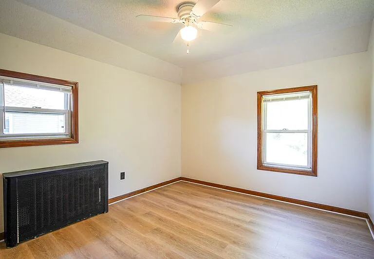 43 Oak St #43 — Photo 14