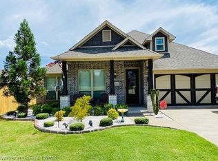 2211 Ridgeway Ln, Barling, AR 72923