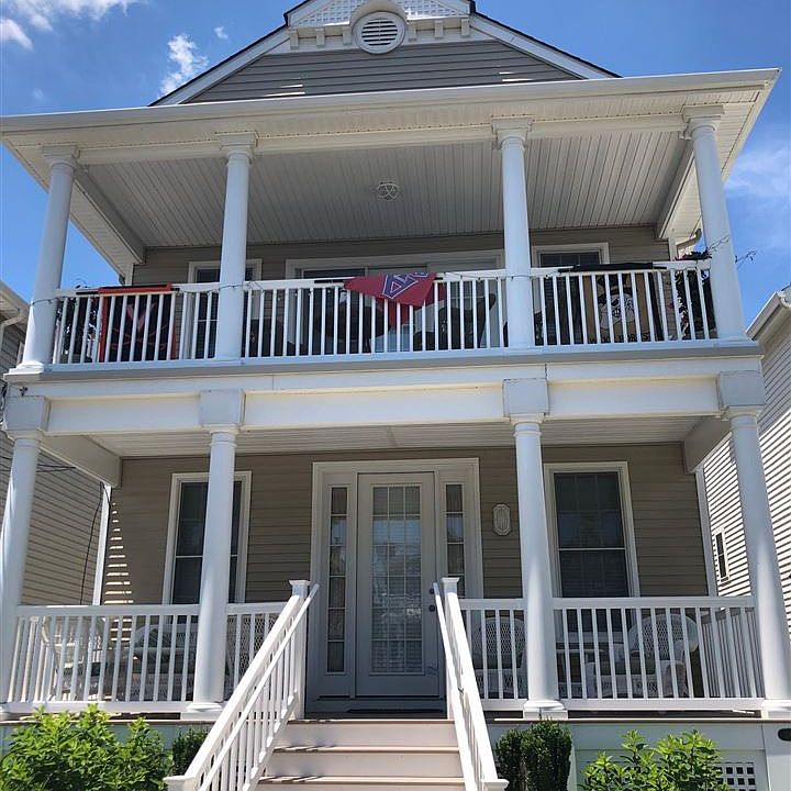 1st image of 3818 Asbury Ave #2
