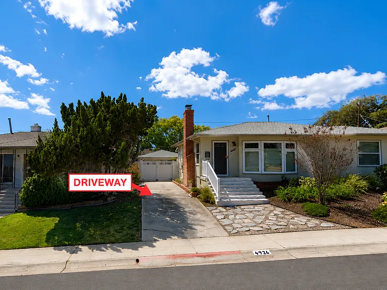 4926 Rockford Dr — Photo 5
