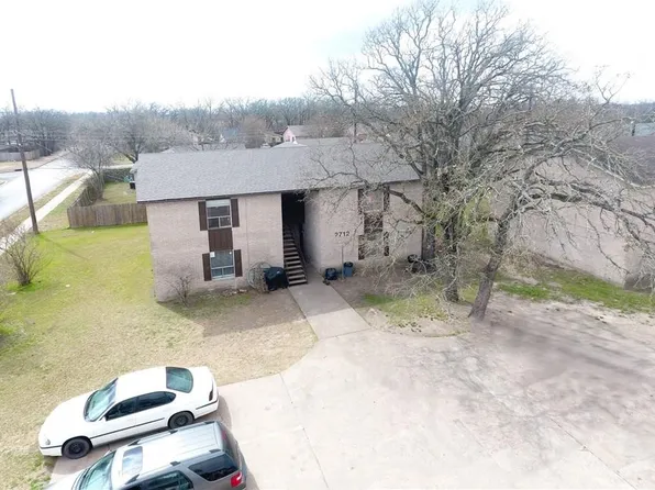 2712 Evergreen Cir, Bryan, TX 77801
