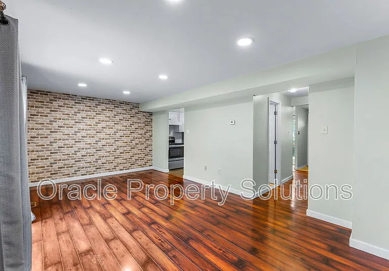 10304 Nightmist Ct — Photo 7