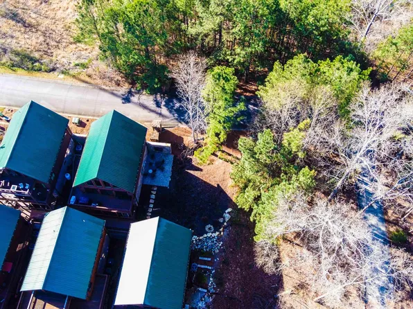 115 Knots Ln, Six Mile, SC 29682