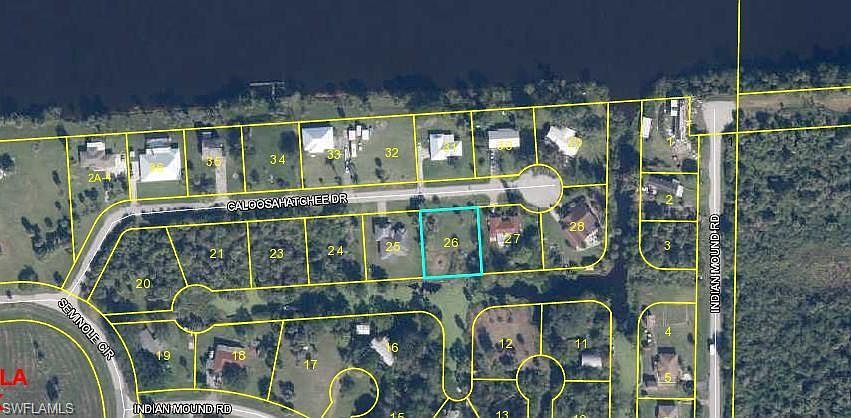 2nd image of 1166 Caloosahatchee Dr