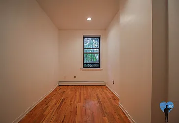 Rented by Next Door Realty NYC