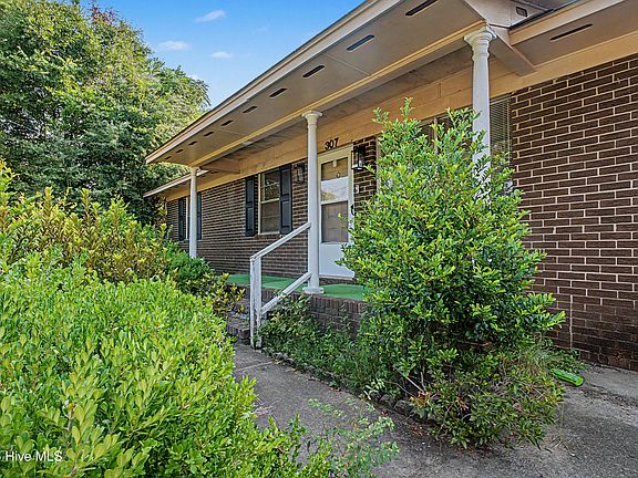 3rd image of 307 Wiley Avenue