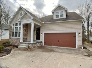 10020 Fair Rd, Strongsville, OH 44149