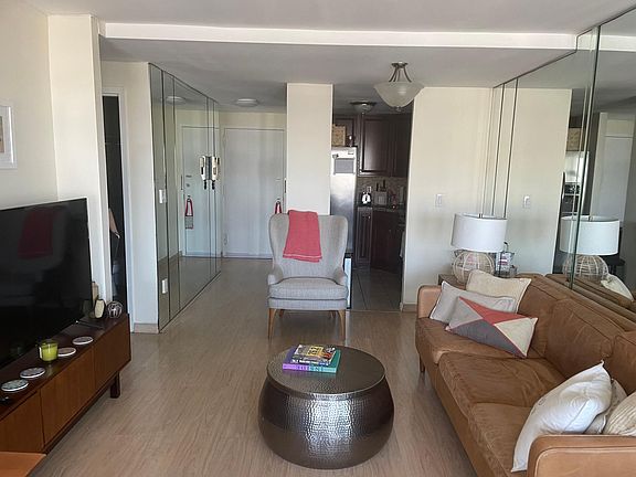 4th image of 450 W Broadway APT 2E