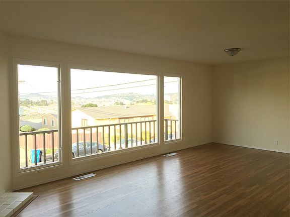 4th image of 11 Woodside Ave