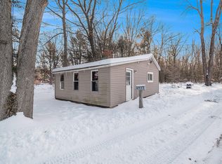 2479 E McMillan Rd, Twin Lake, MI 49457
