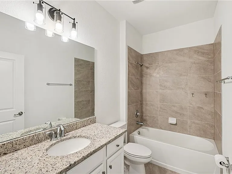 1751 Alameda Dr — Photo 12