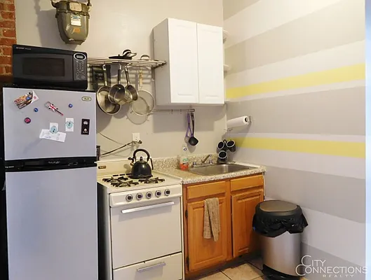 Rented by City Connections Realty | media 22