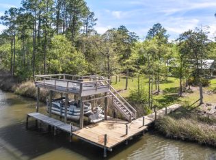 528 Bay Grove Rd, Freeport, FL 32439