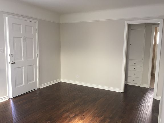 2nd image of 5414 Willowcrest Ave
