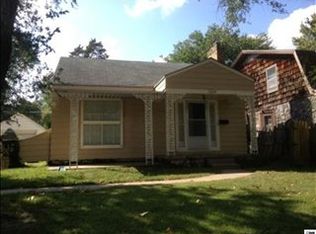 1009 SW Oakley Ave, Topeka, KS 66604