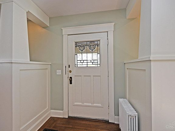 3rd image of 439 Wood Ave