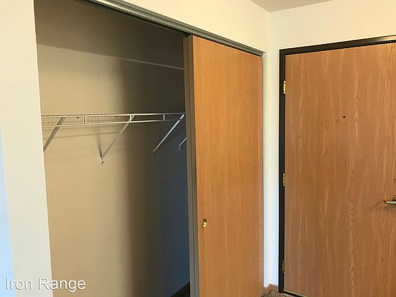 3rd image of 801 McKinley Ave APT 302