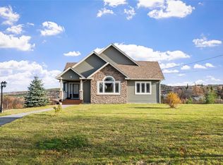 40 Garden Rd, Conception Bay South, NL A1X6N7