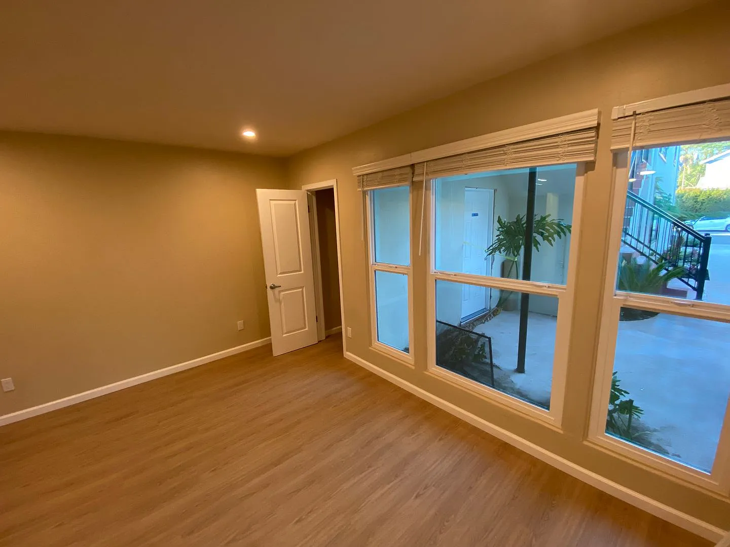 1411 Tyler Avenue — Photo 3