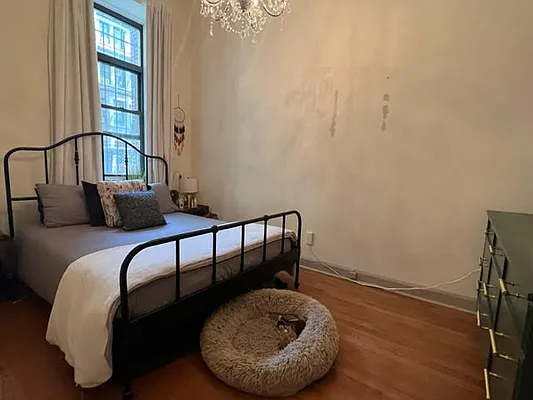 Rented by Compass | media 11