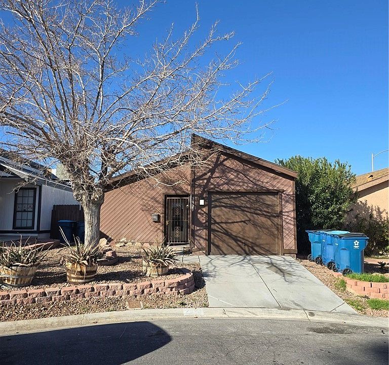 1st image of 2320 El Molino Cir
