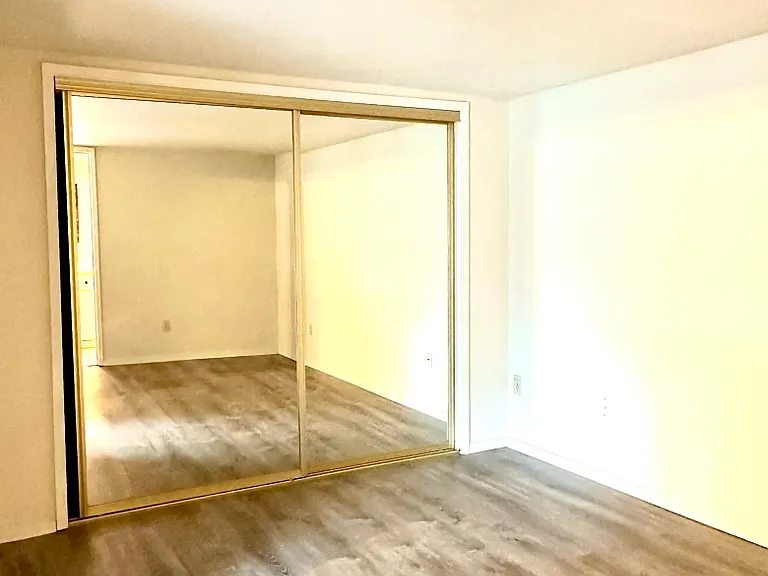 1241 Berwick Dr #0 — Photo 6