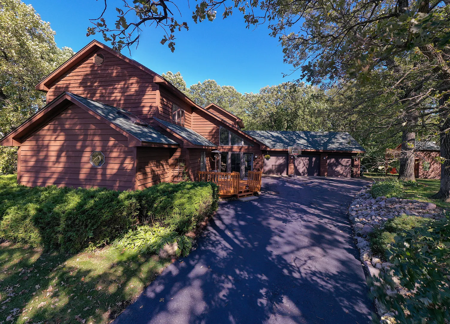 3519 Kings Lair Dr photo 1