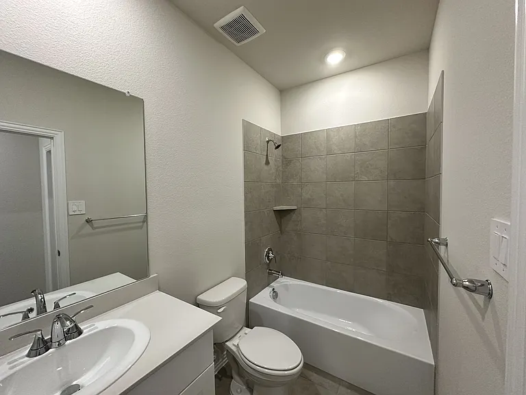 501 Dorothy Dr — Photo 13