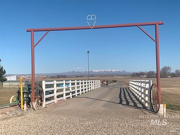 3rd image of 6600 Denver Rd